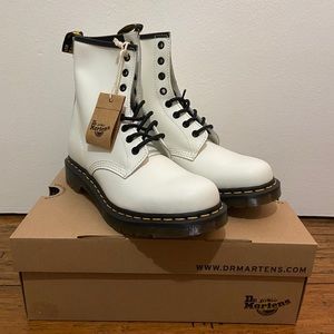 Dr Marten Boots
